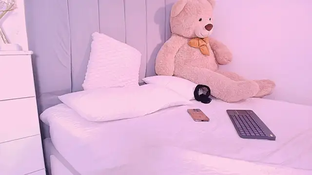 DannaHyde's Live XXX Chat