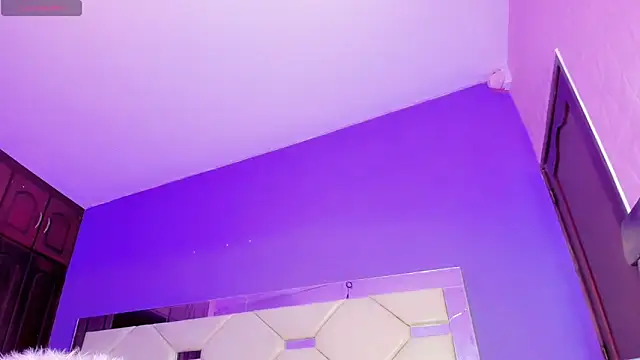 liyenpain01_ Live XXX-Chat