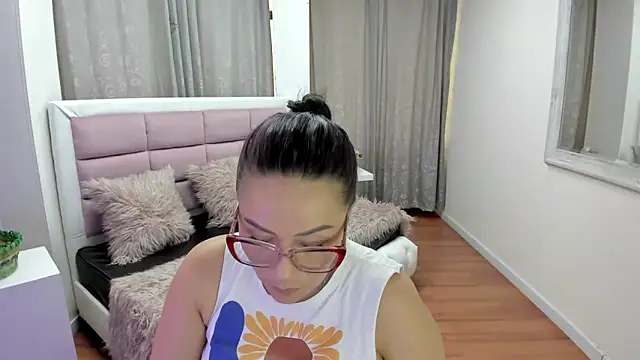 gaby_trent Adlı Modelin Canlı XXX Sohbeti