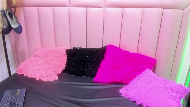 velvet_girll's Live XXX Chat