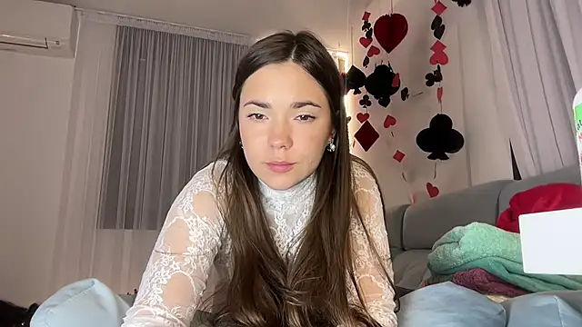 Mika_Miller Chat XXX in diretta