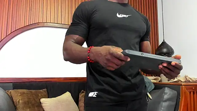 MarcusBlack_ Live XXX Chat