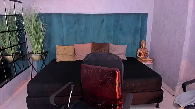 Antoniajblair's Live XXX Chat
