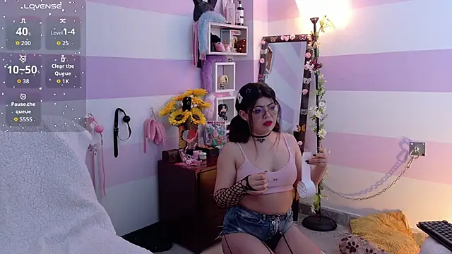 Catwhite_ Chat XXX in diretta