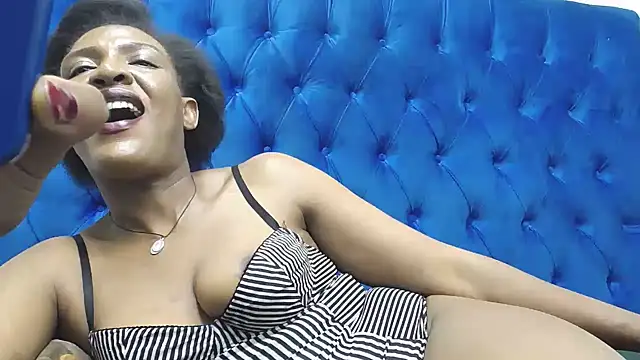 SpicyQueenxxxx Chat XXX in diretta