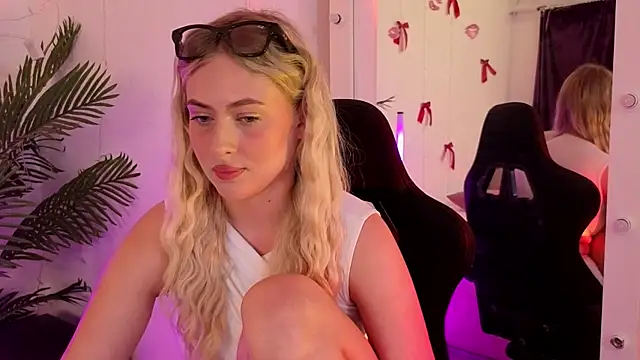 ChristyMarshall Chat XXX in diretta