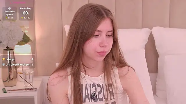 EvaAkiins élő XXX-chatje