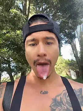 DominickVegas Live XXX-chat
