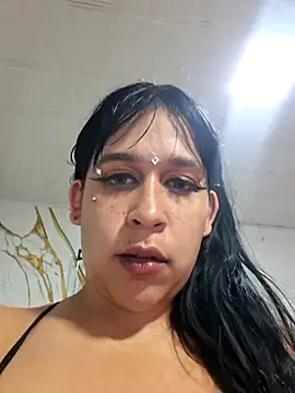 valen_ros Adlı Modelin Canlı XXX Sohbeti