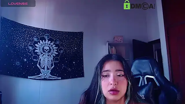 Chat XXX en directo de sweetcoralinee