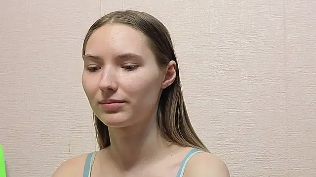 _kikiclark__n Live XXX chat
