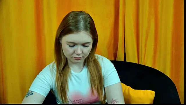 ElinaVale's Webcam Show
