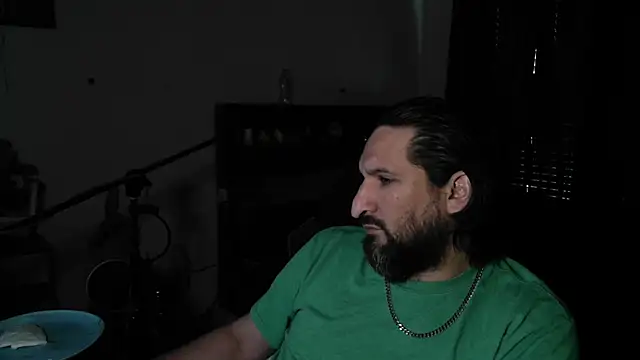 DevilPup75_: διαδικτυακό σόου στην κάμερα