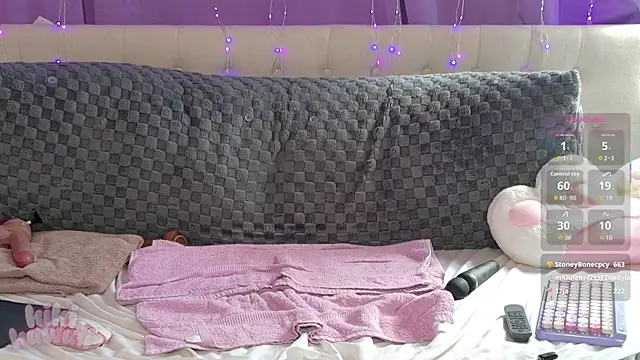KawaiiKiki_247's Live XXX Chat