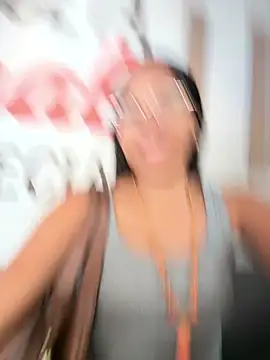 SheenaBrooke 现场XXX聊天