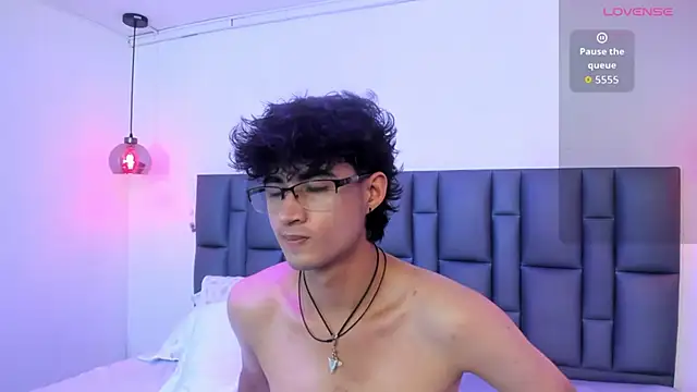 Sofia-Ethan webkamerás műsora