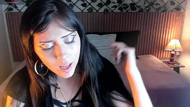 Dark_Niight_n Live XXX chat