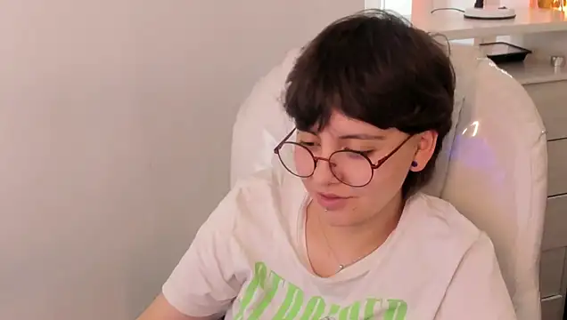 Nathaly_ds' Live XXX Chat