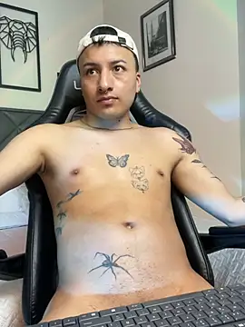 Dereck_Klain Pertunjukan Webcam