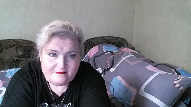 Lana555 – Naživo XXX chat