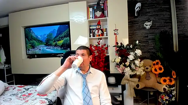 SpartacusDaddy48 Pertunjukan Webcam
