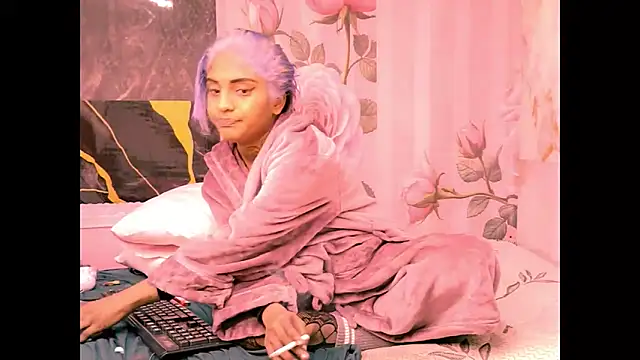 دردشة indian_barbie الجنسية المباشرة