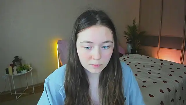 AlluringLookk Live Chatraum