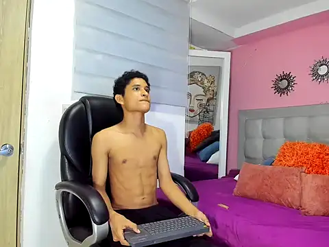 Czat XXX na żywo – Xavier-Fox