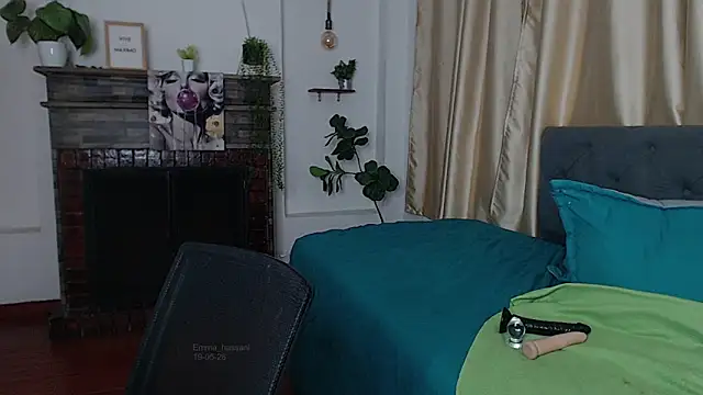 Emma_hassani 现场XXX聊天