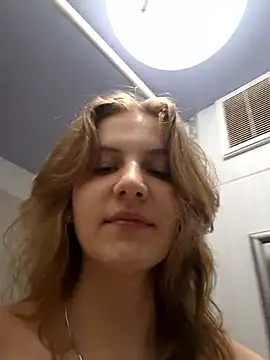 mooniekiss' Live XXX Chat