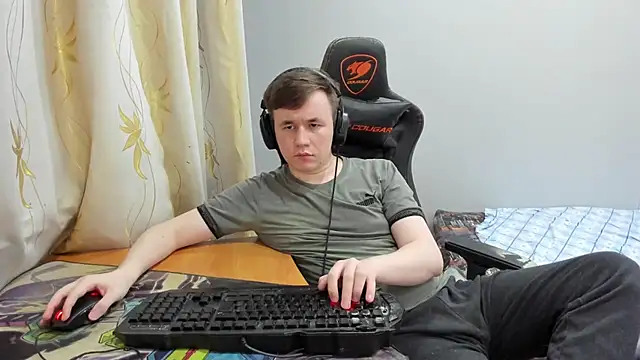 iliaskrislove's Webcam Show