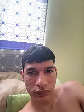 Paulhot018's Live XXX Chat