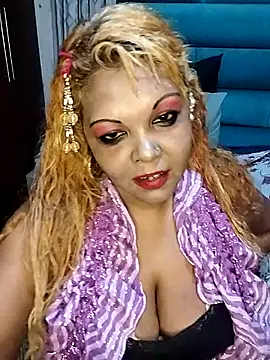XXX chat uživo modela hemilynthomas2467