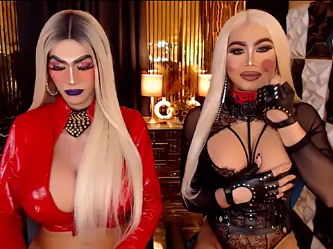 MonstrousCockDiva élő XXX-chatje