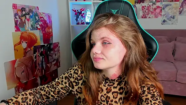 XXX chat uživo modela ChloeHalses
