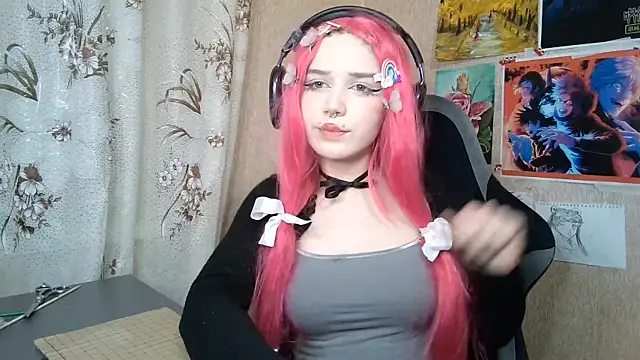 MilaTyan's Live XXX Chat