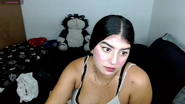 دردشة hello_kityy25 الجنسية المباشرة