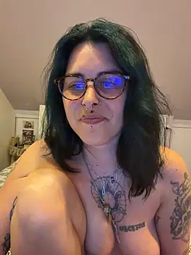 LadyNocturne's Live XXX Chat