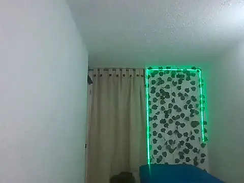 SexDiffrent's Live XXX Chat