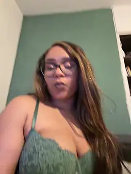 Chat XXX en directo de BaddieMelanie