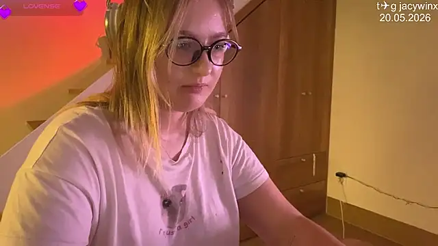 JacyWinslat's Live XXX Chat