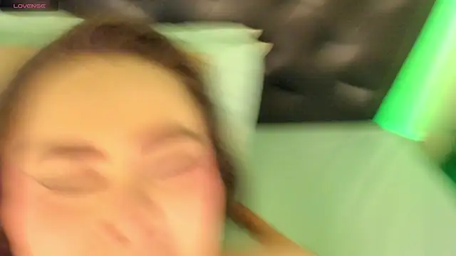 LolaVillalobosのライブXXXチャット