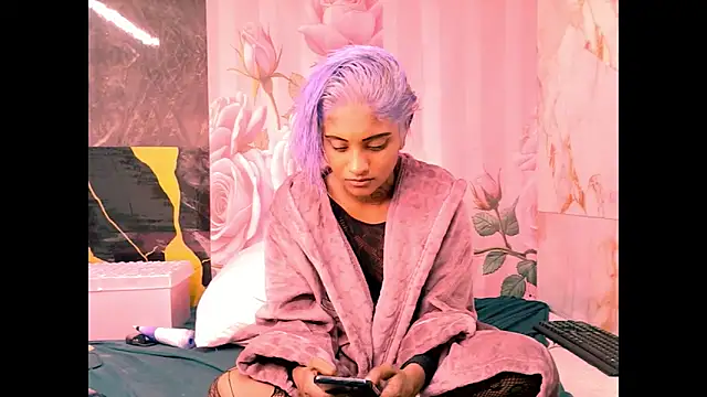 indian_barbie Adlı Modelin Canlı XXX Sohbeti