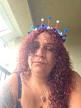 ladycreamypr2's Live XXX Chat