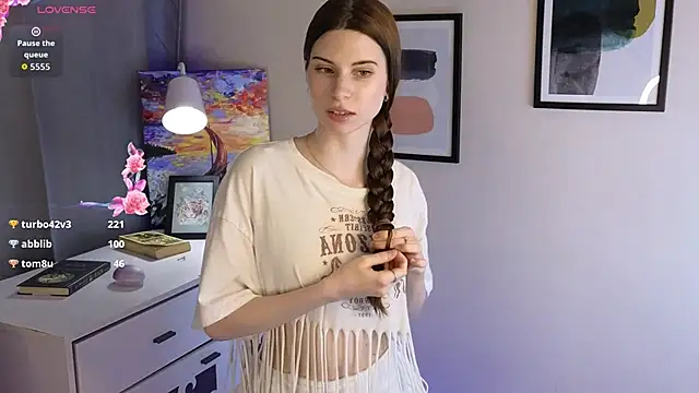 Онлайн чат XXX Umia_Bordered