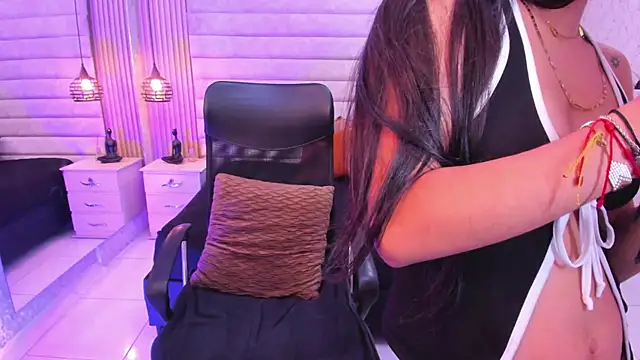 VictoriaaBlairのライブXXXチャット