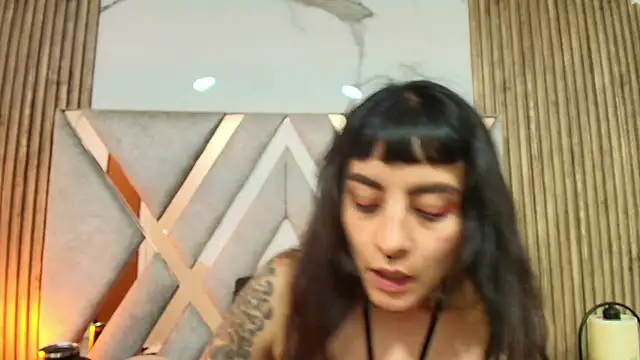Naughty_Kittenm's Live XXX Chat