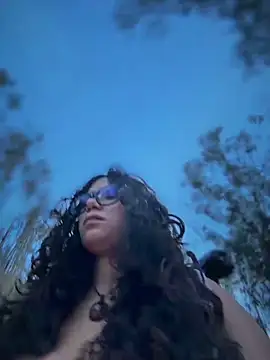 دردشة Simone_Miller الجنسية المباشرة