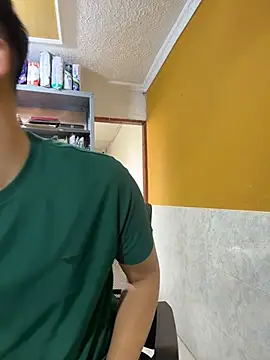 AdrianRinaldi Webcam Show