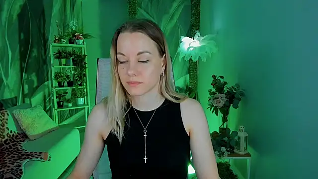 VireliaMoonfall Live XXX-Chat